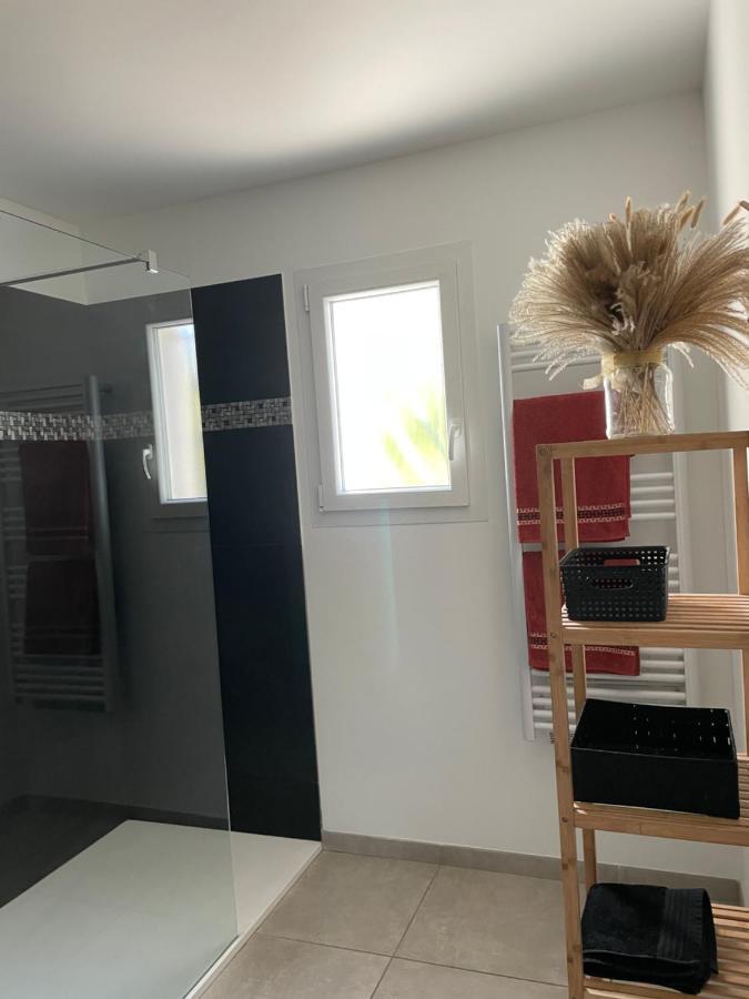 מנוסק Chambre Avec Salle De Bain Privee Dans Villa Avec Garage מראה חיצוני תמונה